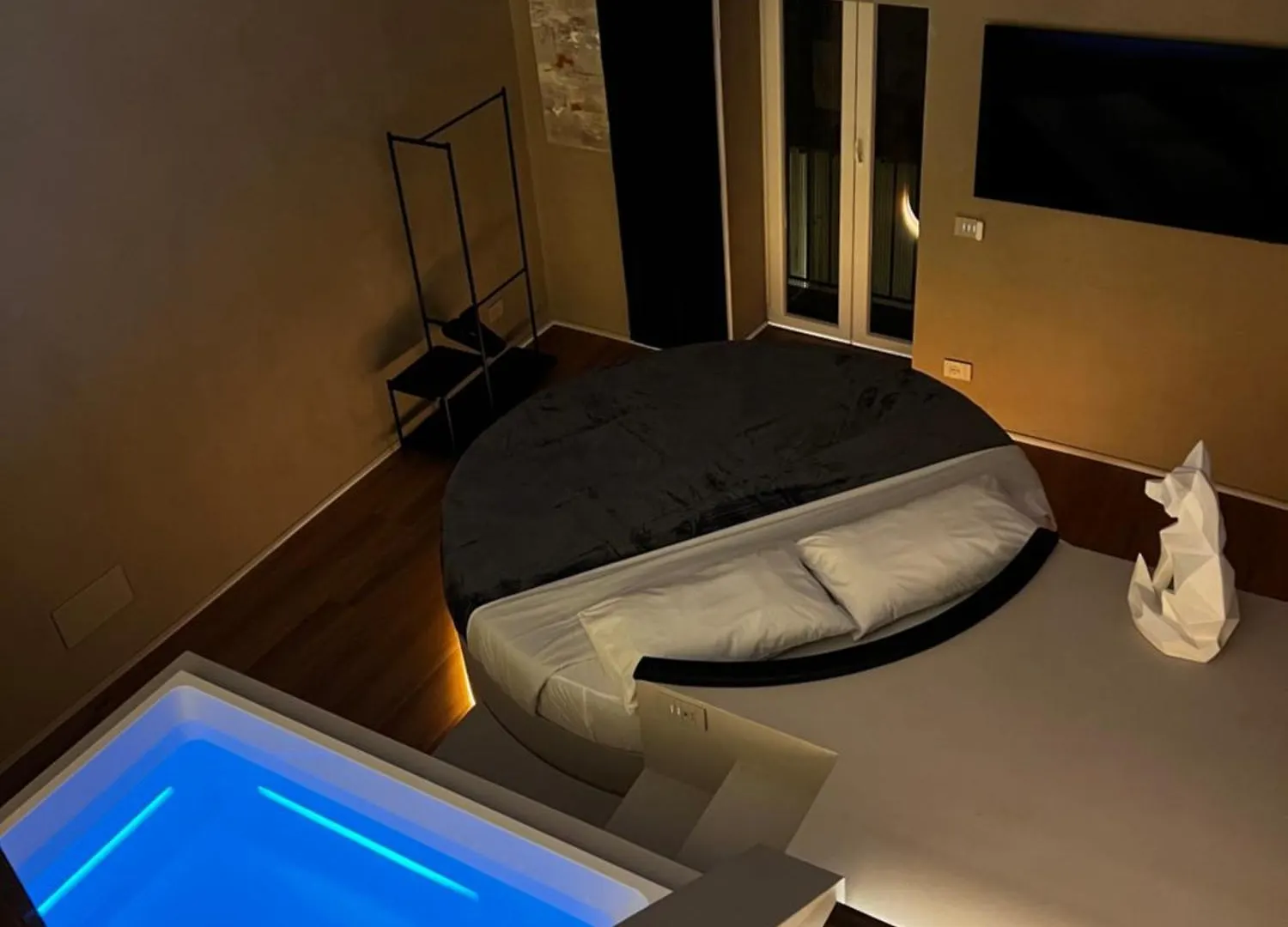 Renard Suite Cefalu 0*,  Italy
